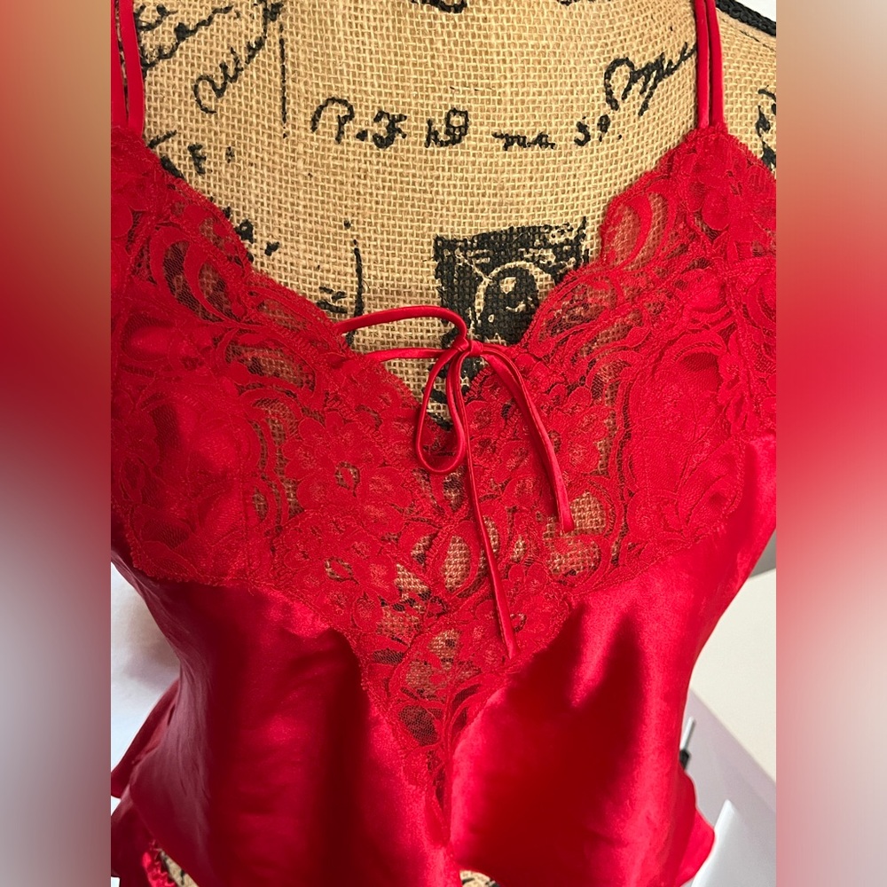 Victoria’s Secret vintage gold label women’s red lingerie pajama set-Medium - Picture 4 of 16